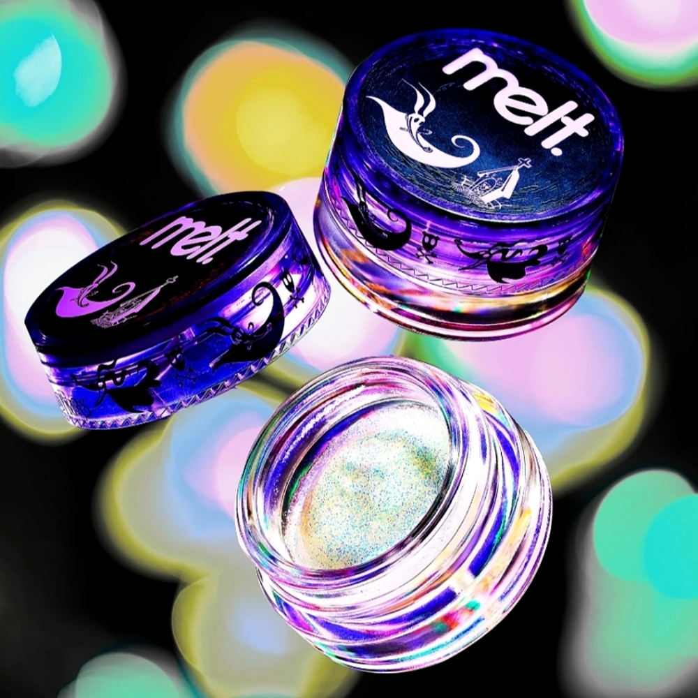 Nightmare Before Christmas "Zero" Glitter Eye Gel